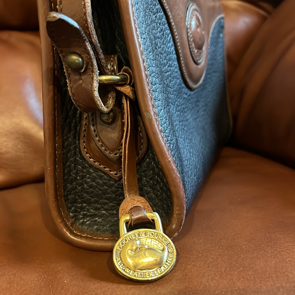 EUC Dooney & Bourke black brown leather long strap small crossbody - Picture 3 of 9